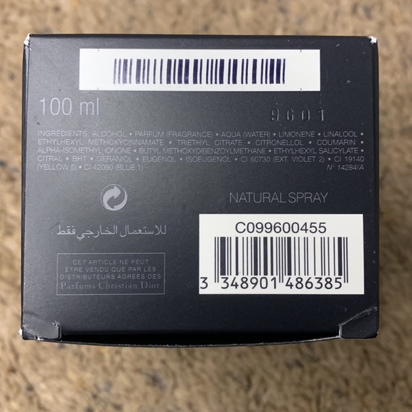 Dior Sauvage Parfum 100ml - Picture 3 of 3